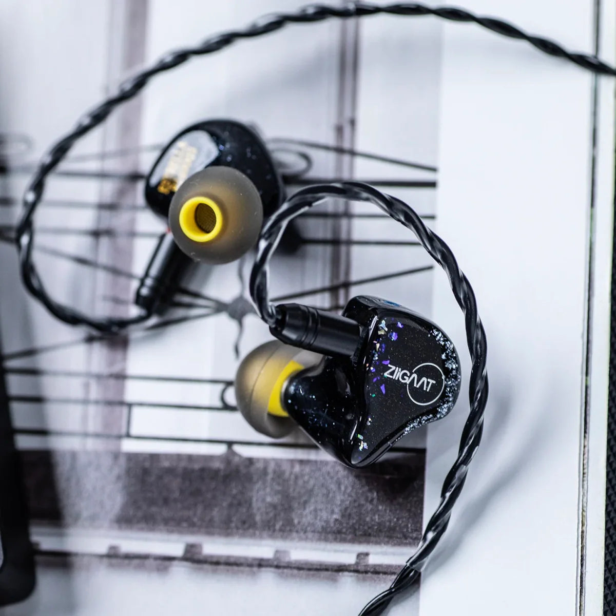 ZiiGaat x Jays Audio Estrella IEM, additional product view