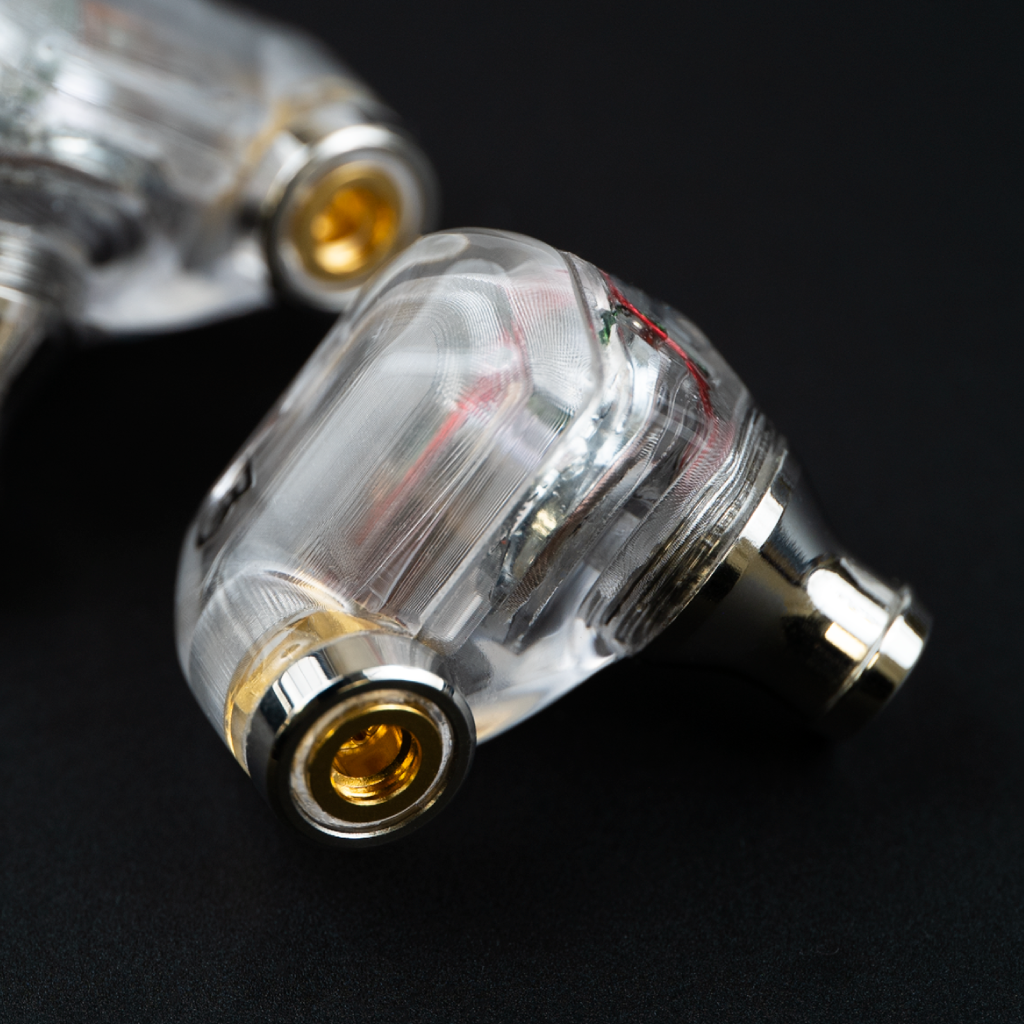 Campfire Audio Iris, lifestyle image