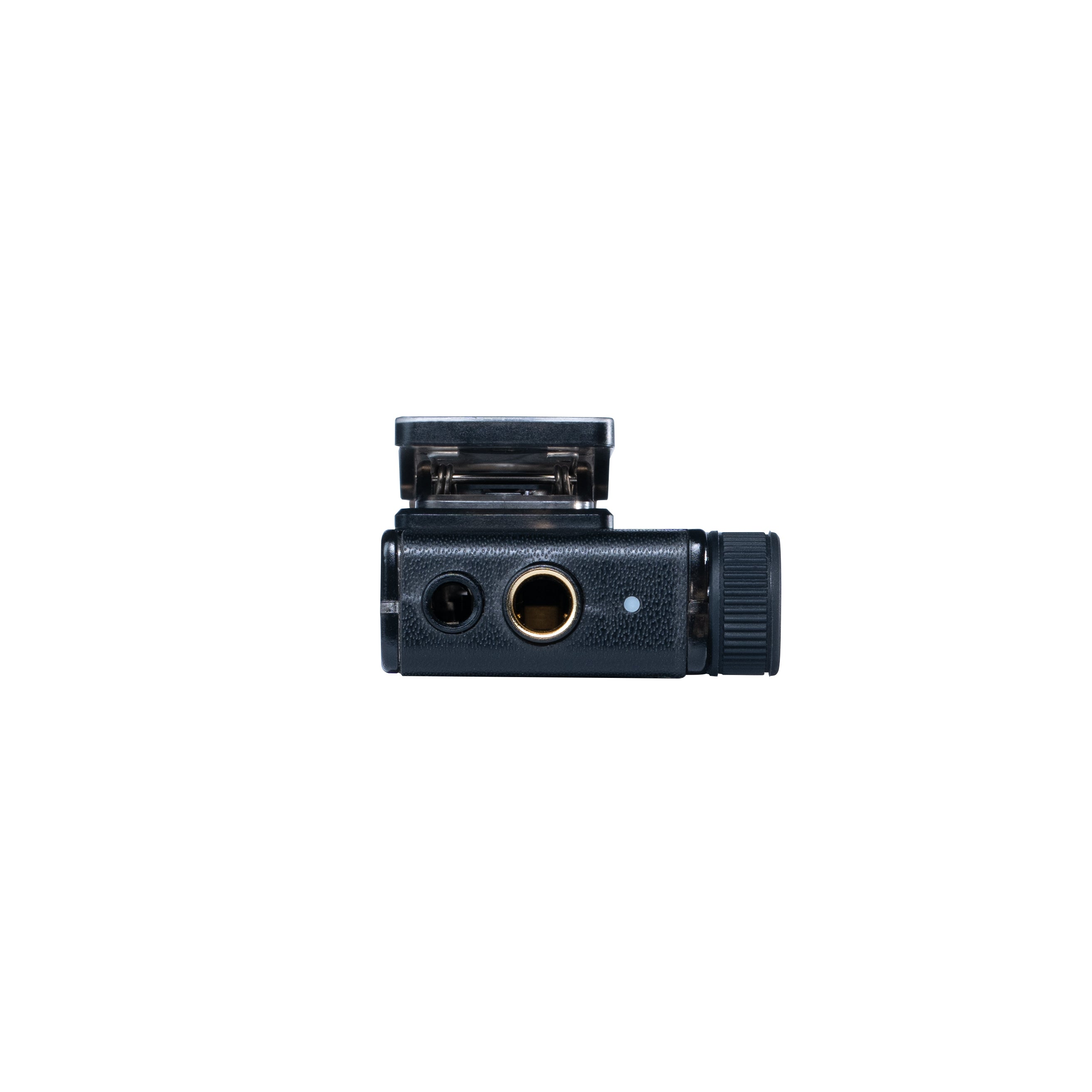 iFi GO blu Air headphone outputs