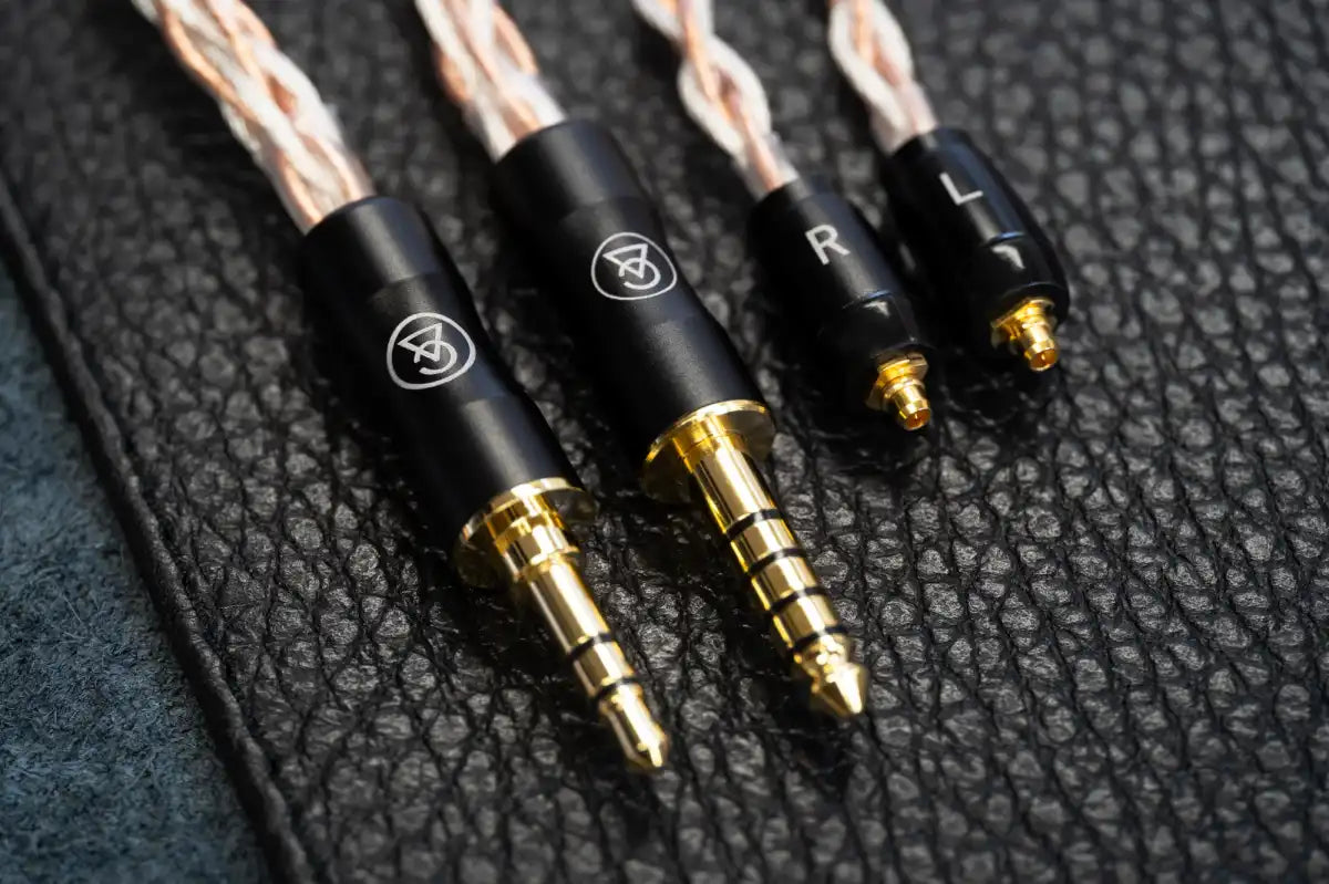 Campfire Audio Time Stream Ultra termination and MMCX detail