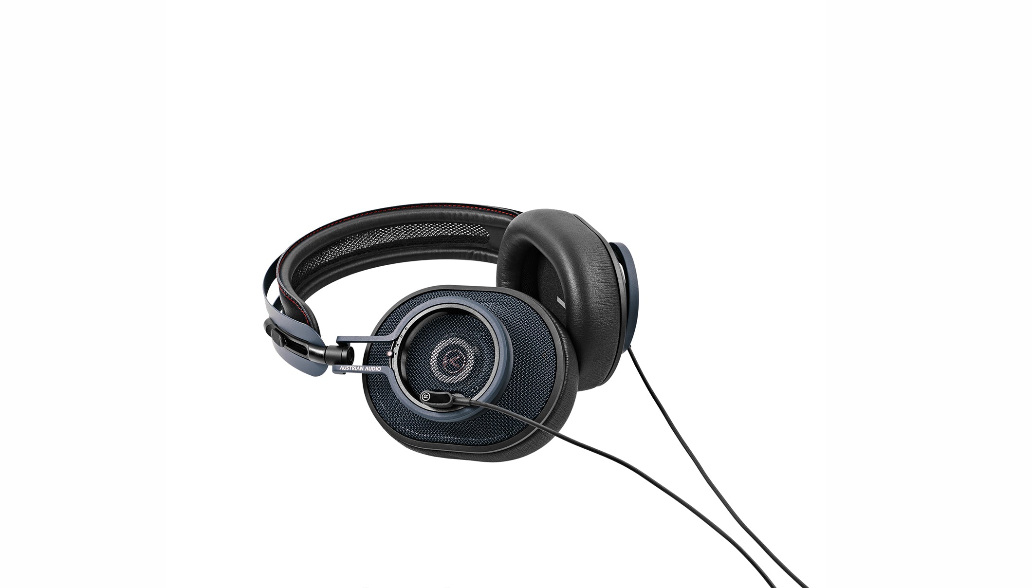 Austrian Audio Composer closed-back headphones, additional product view