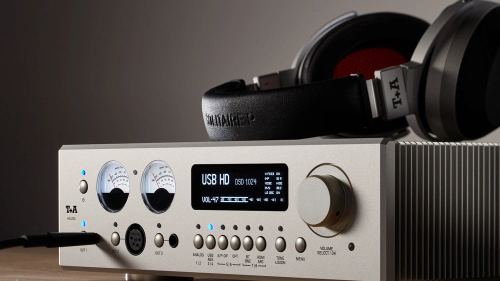 T+A HA200 and Solitaire P