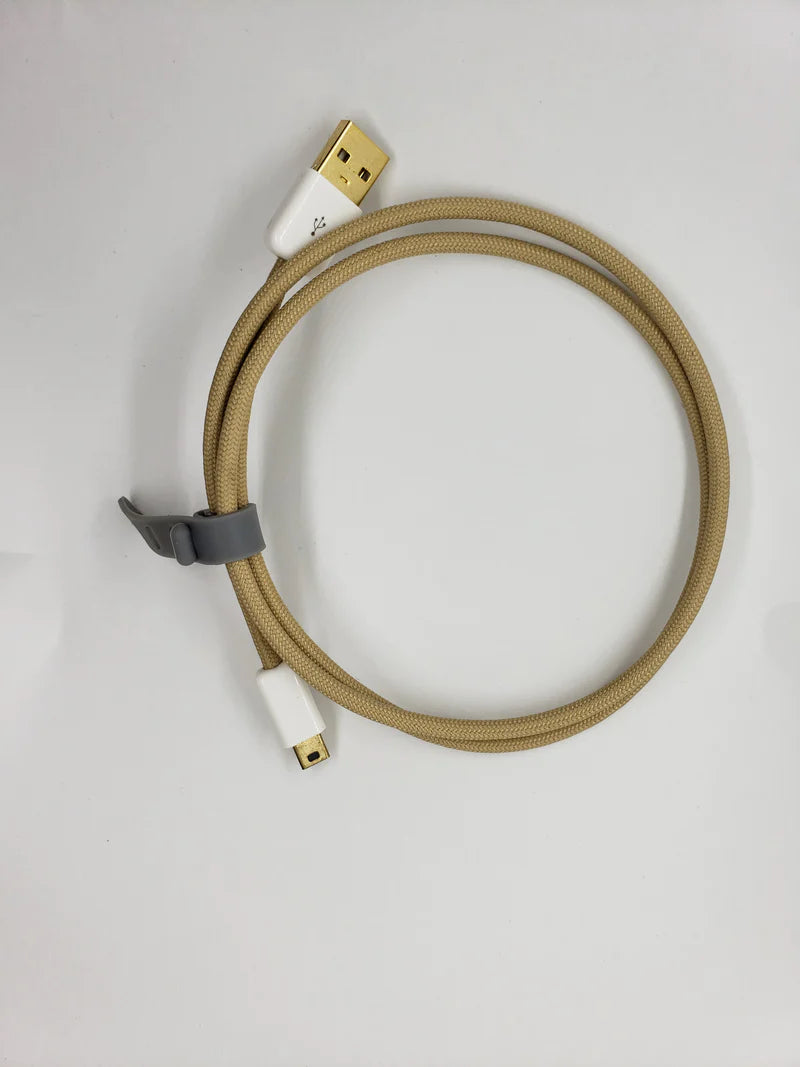 Demo/scratch&dent mini usb cable