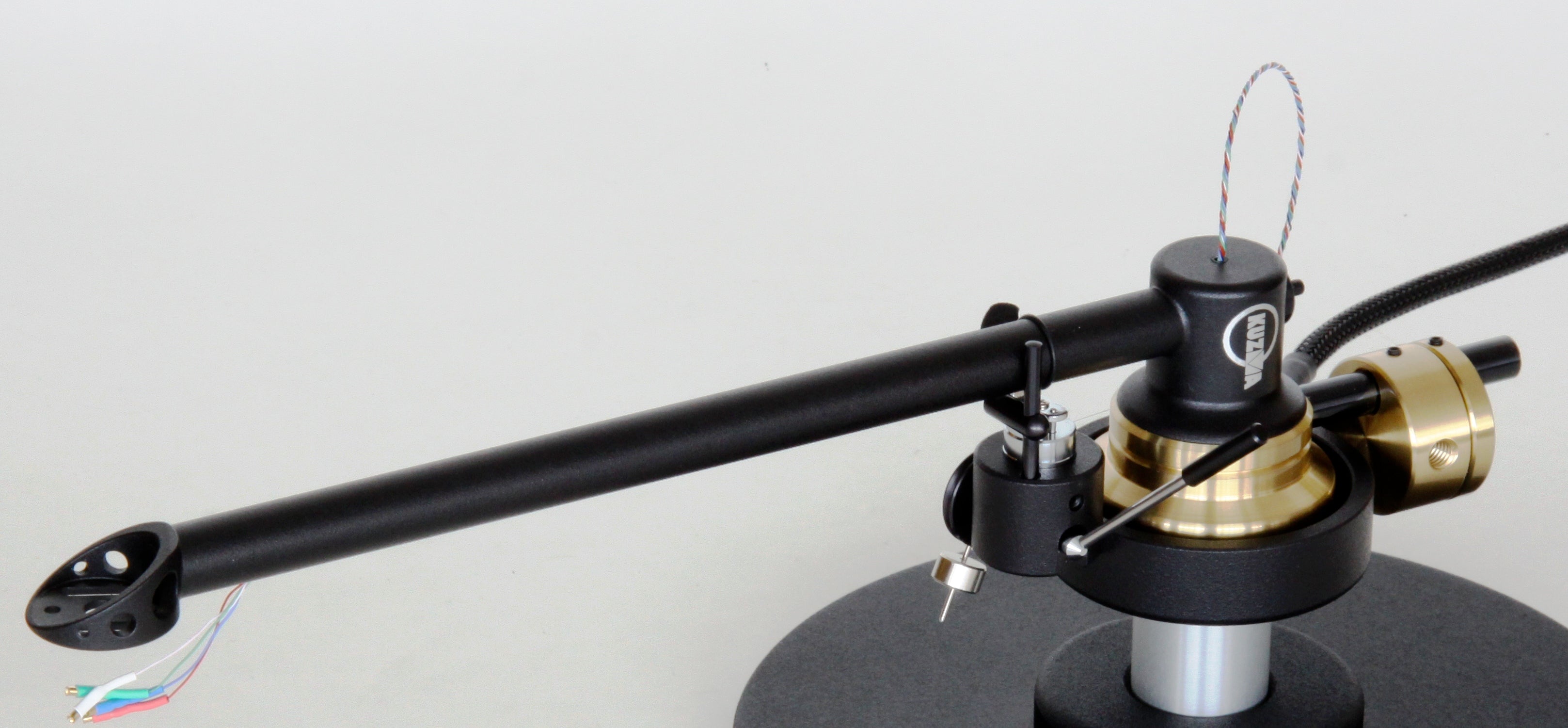 Kuzma Stogi S Tonearm