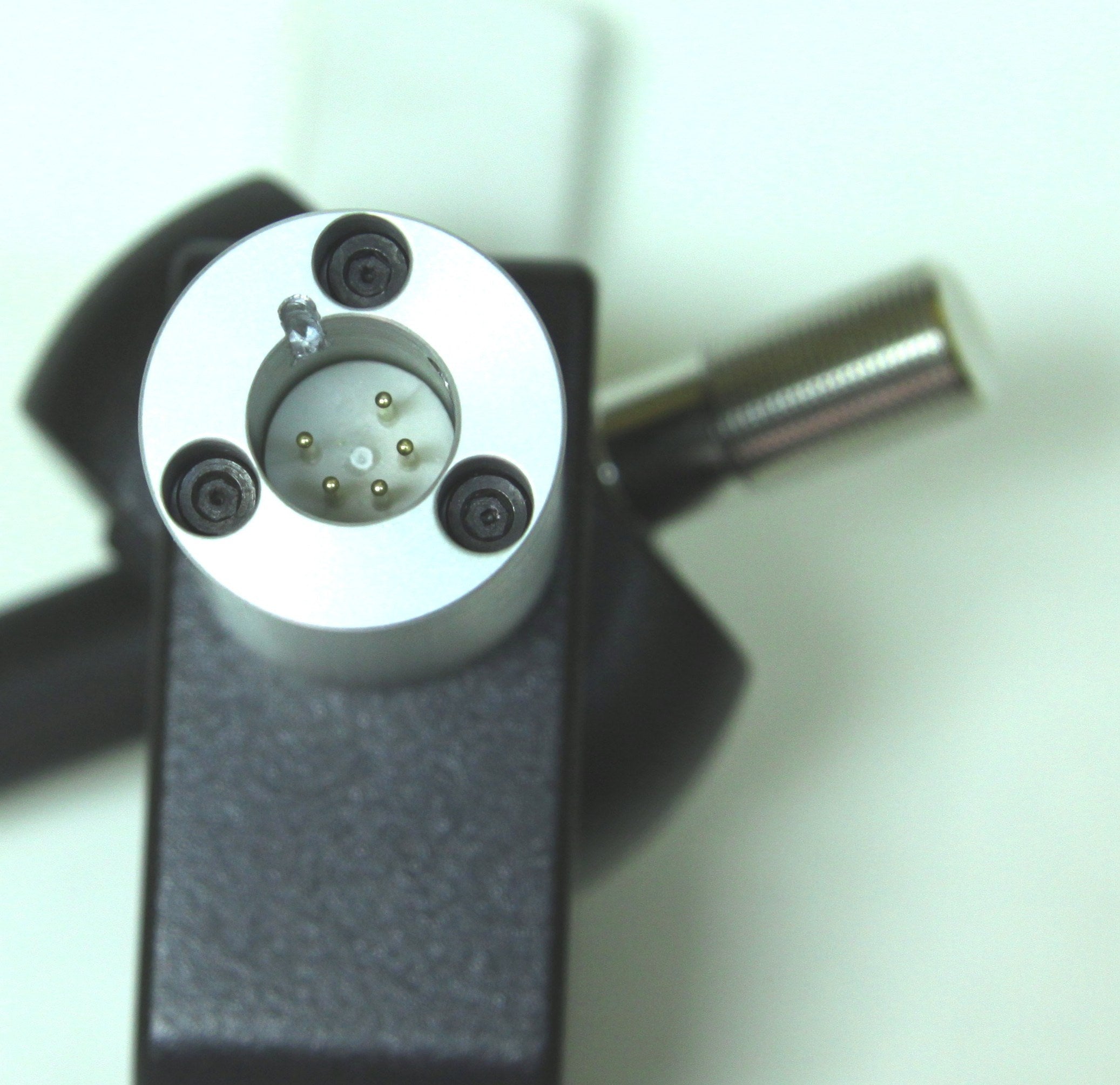 Kuzma Stogi Reference Tonearm