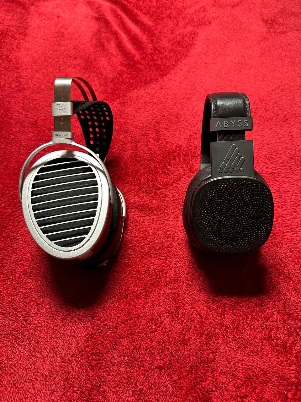 Hifiman HE1000SE vs Abyss Diana V2 by Euphoric Audio