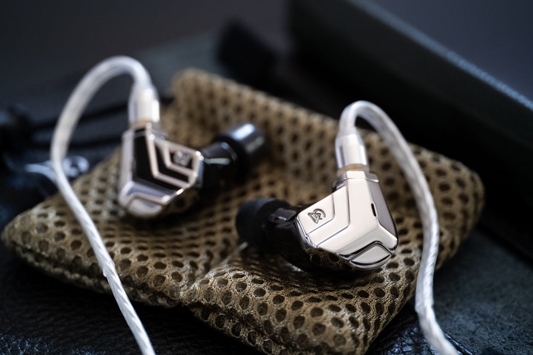 Campfire Audio Astrolith lifestyle image