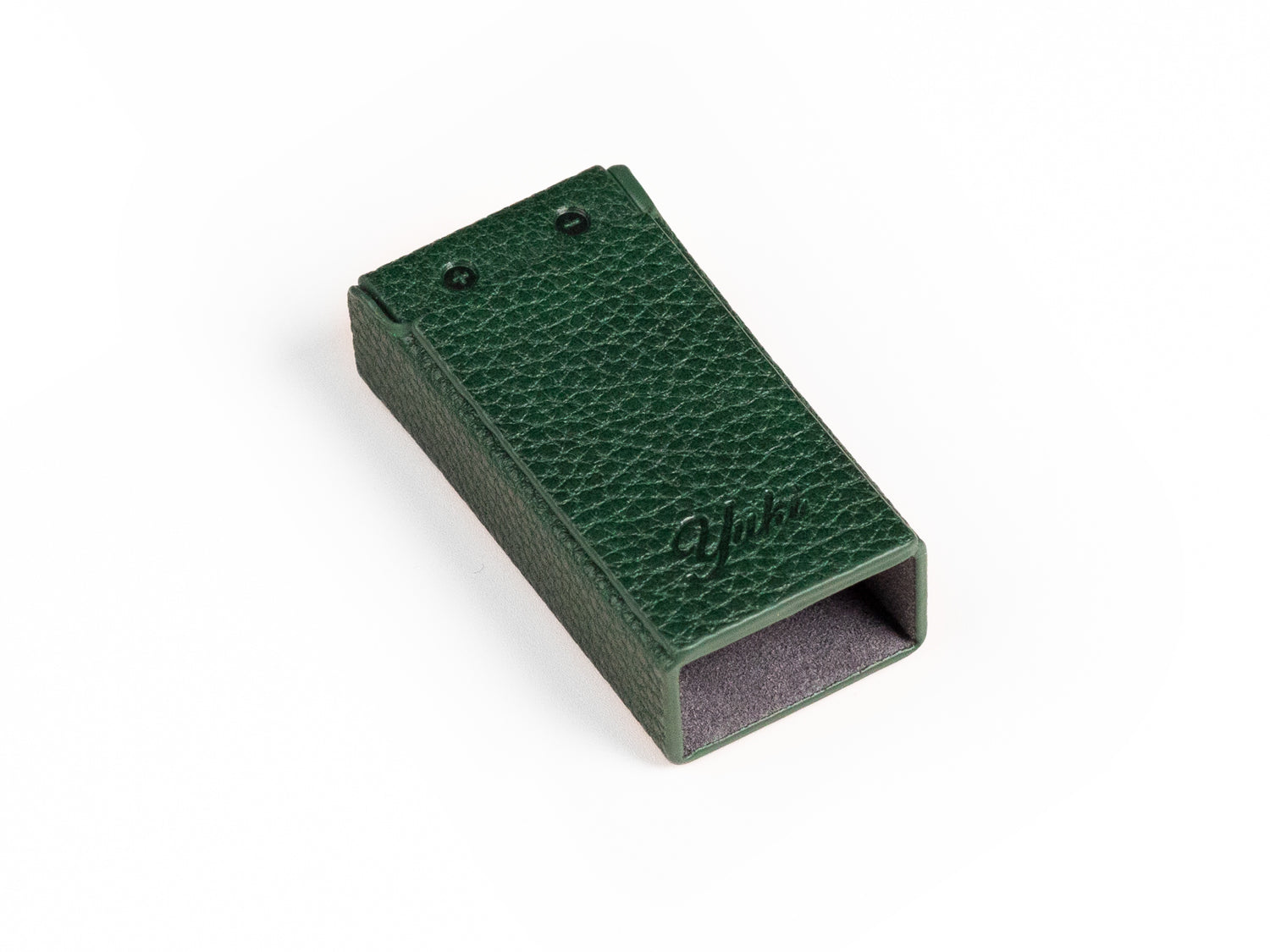 Aune Yuki leather protective case in green