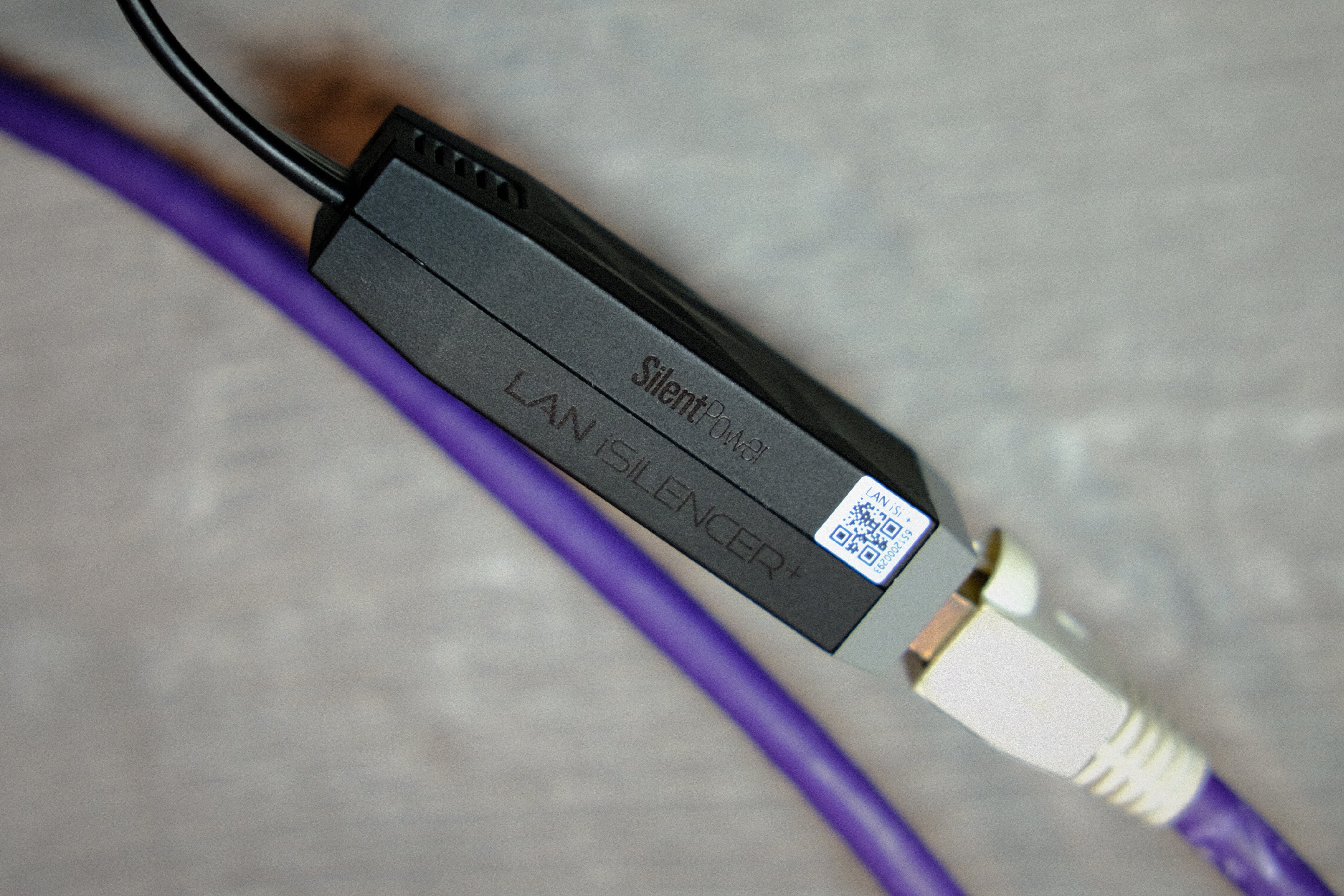 SilentPower LAN iSilencer+ detail