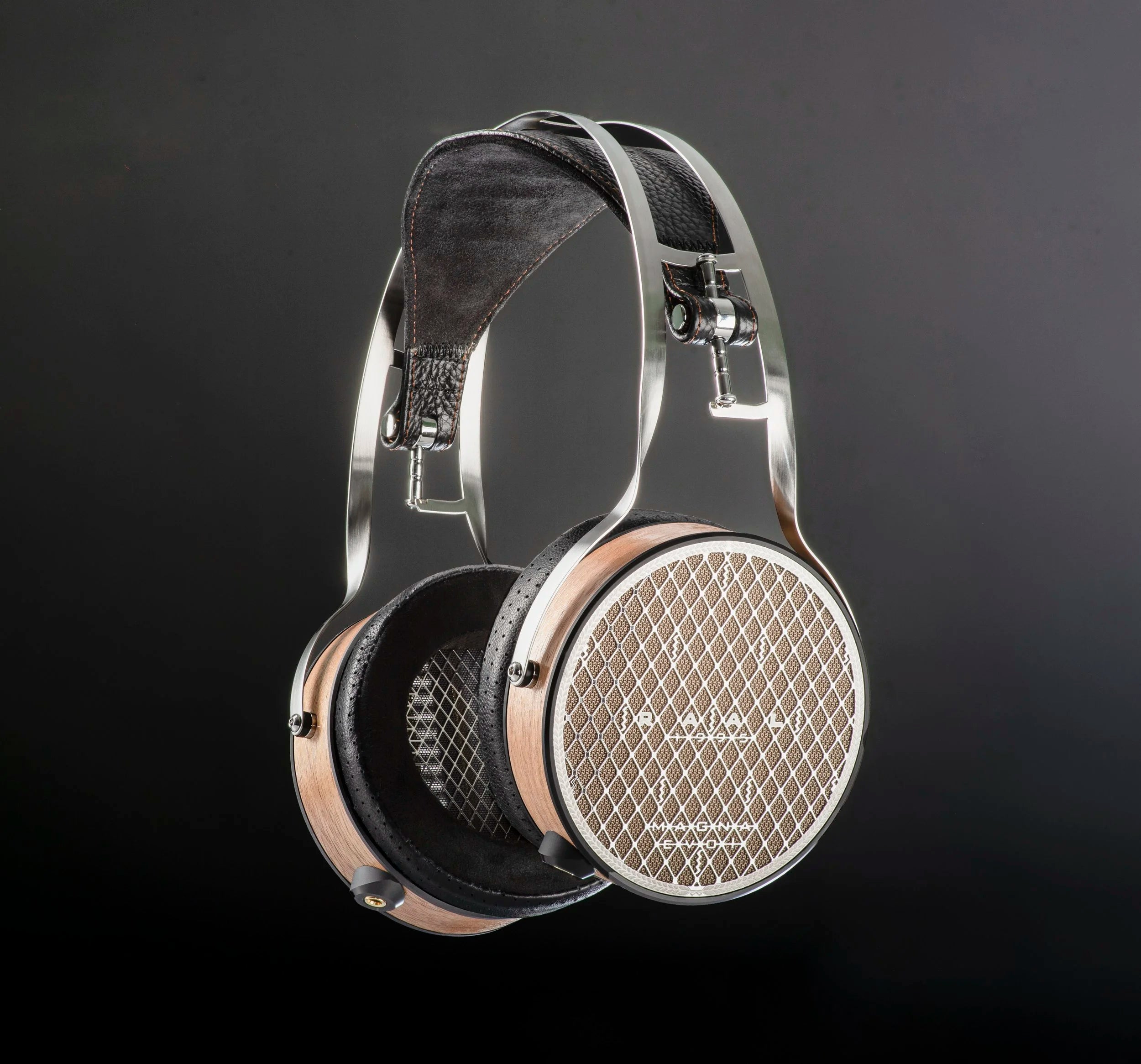 Raal Magna EVO 1 dual-ribbon headphones
