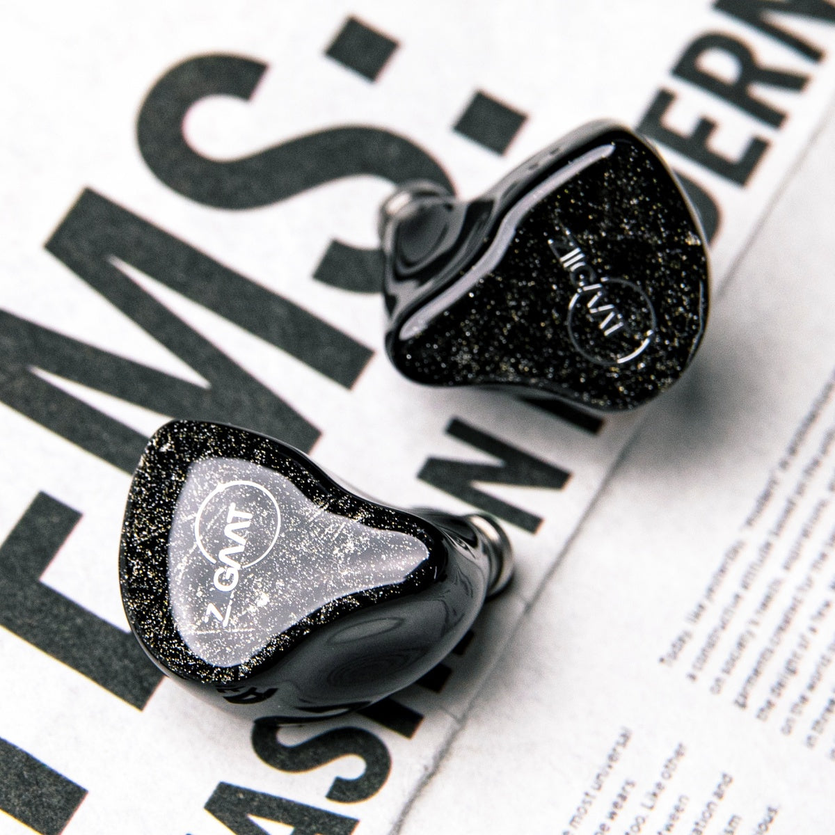 ZiiGaat Lush IEM, additional product view