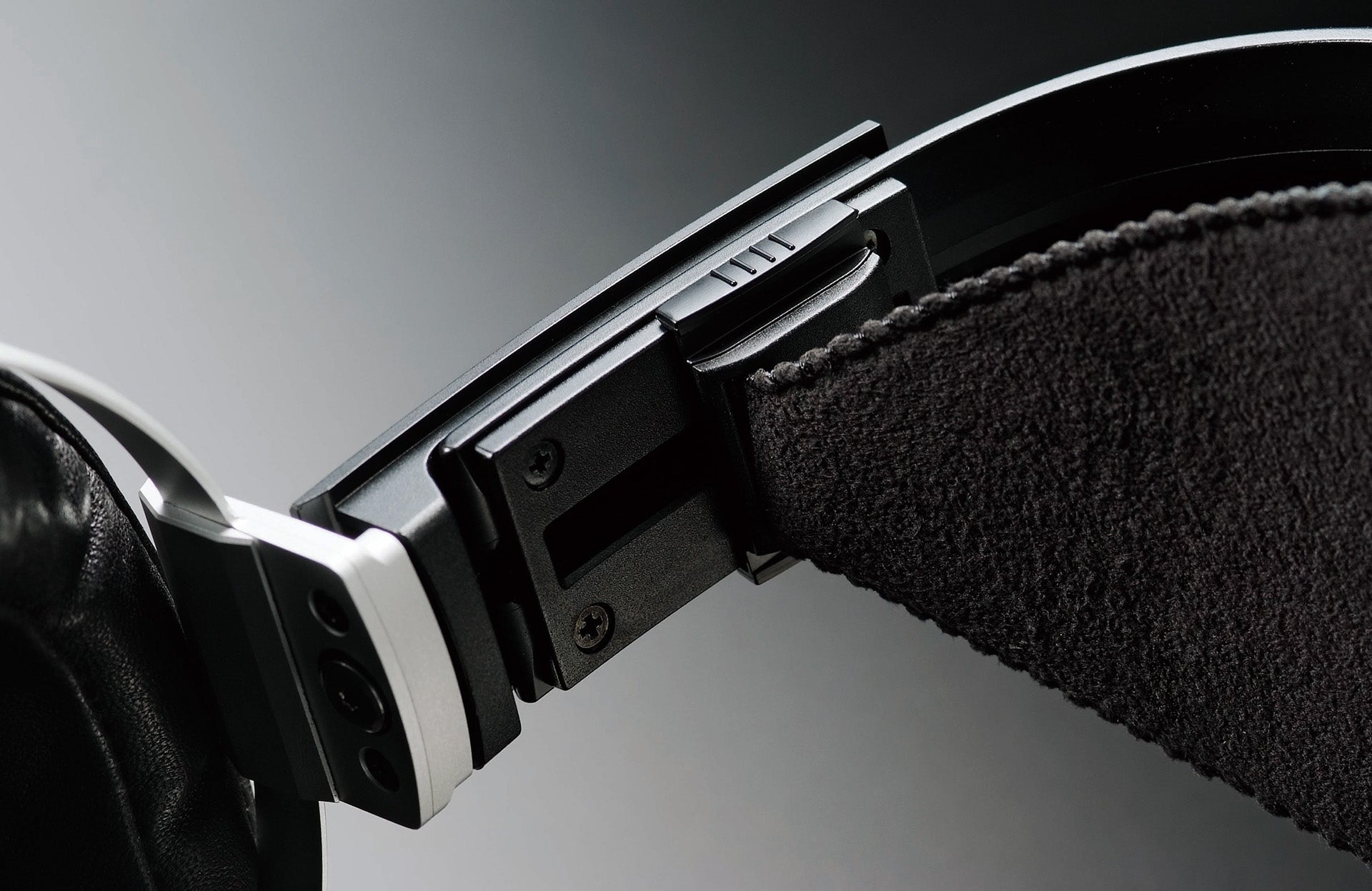 STAX SR-009D electrostatic earspeakers, headband arc detail