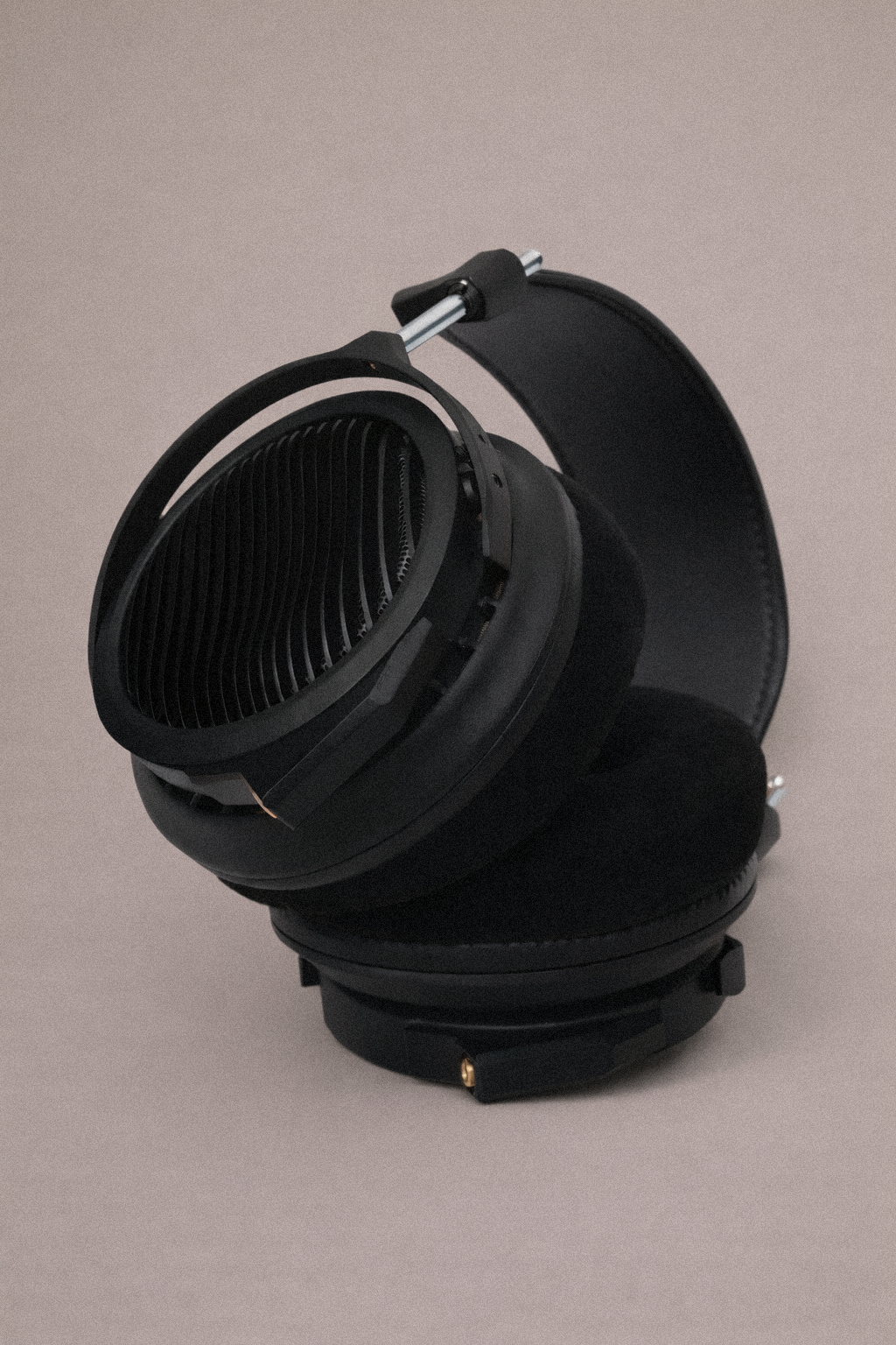 Mirph Designs VITRUM open-back dynamic headphones in black, hero product shot