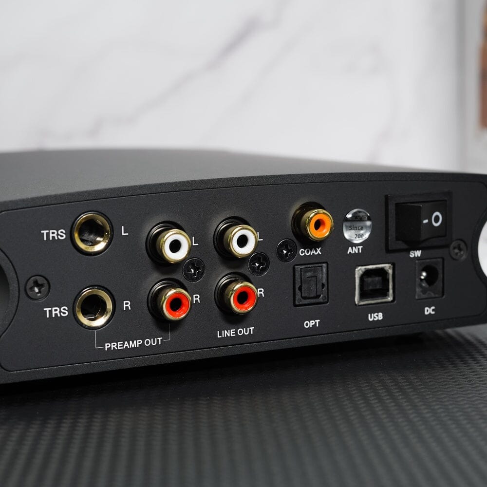 Aune X8 XVIII BT desktop DAC detail view