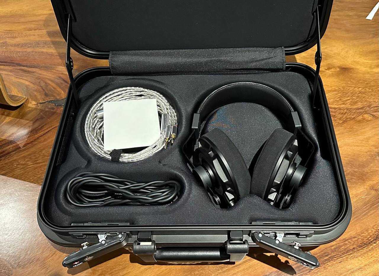Final Audio D8000 Pro Limited Edition (Pre-Owned)