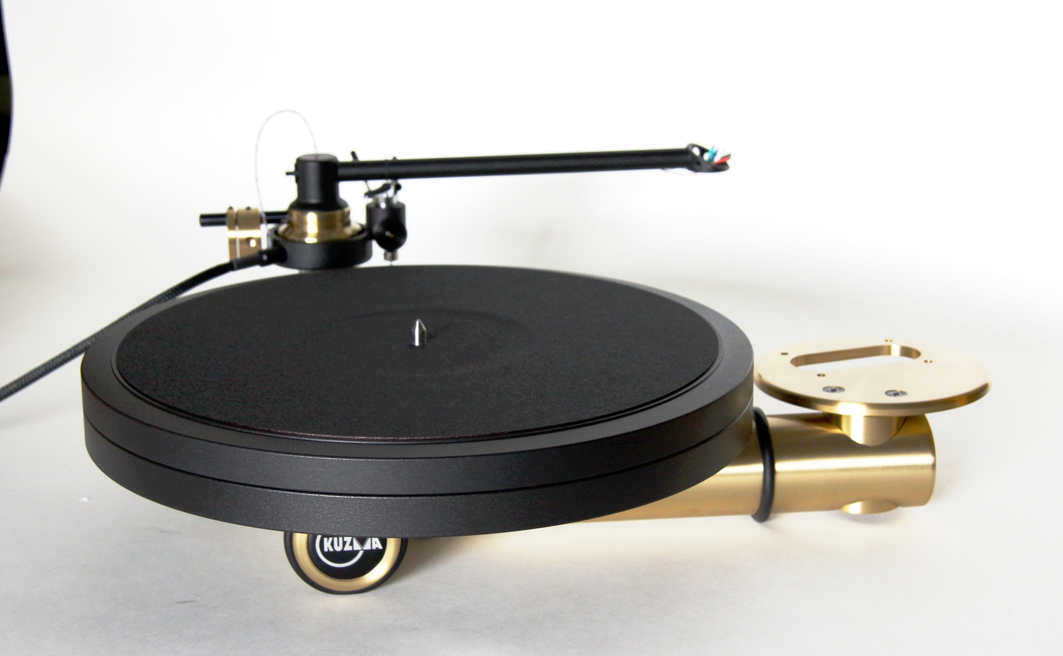 Kuzma Stogi S Tonearm