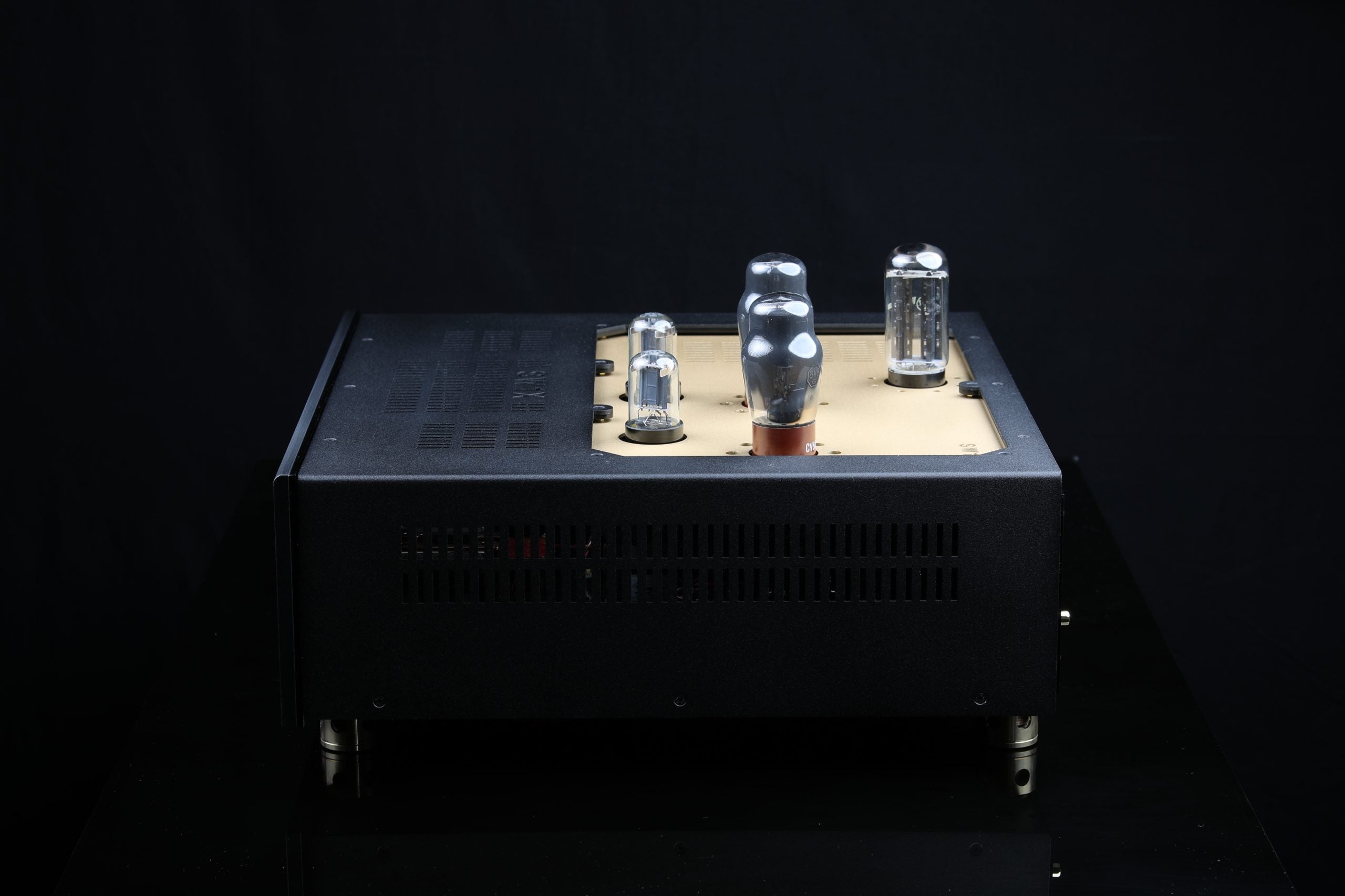 SW1X DAC IV