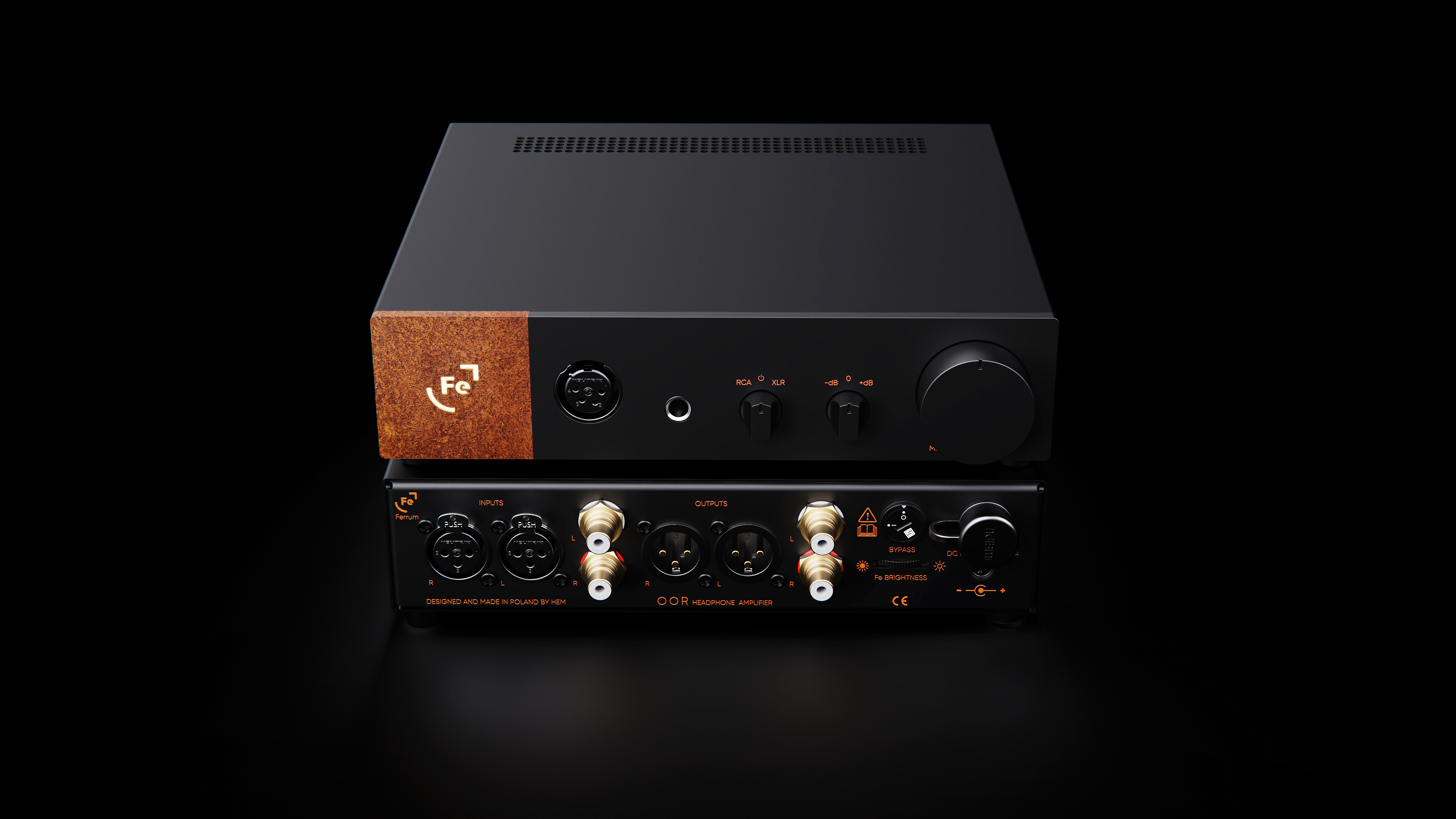 Solid state online headphone amp